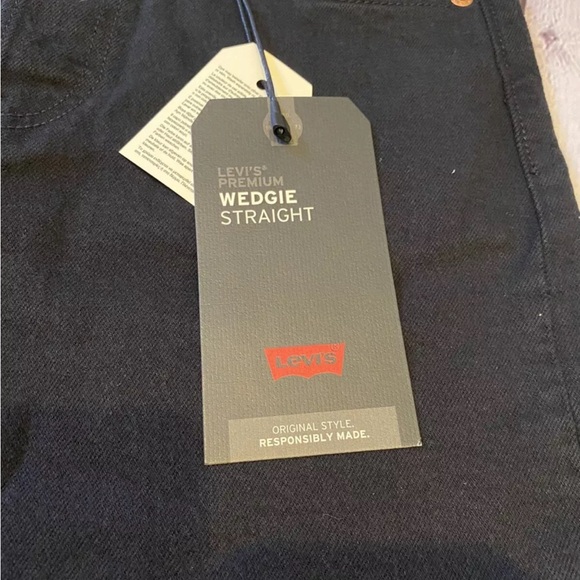 Levi's PremiumWEDGIE STRAIGHT FIT WOMEN'S JEANS; 26x26 Black Sprout - Picture 5 of 12